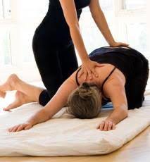 0723 06 17 07, info@yogashanti.eu begränsat antal platser. Funda Ile Yogaterapi Ve Holistik Yaklasim Yoga Terapi Bir Mucize Degildir Ancak Uyguladikca Sizde Ve Hayatinizda Mucizevi Etkileri Yasamanizi Saglar Funda Cakaroglu