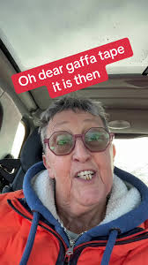 Best Solutions for Broken Glasses Repair