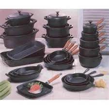 Cast Iron Cookware The Most Treasured Bridal Shower Gift Is One Of Seasoned Used Cast Iron In The South You Cast Iron Cookware Cast Iron Cooking It Cast