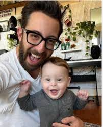 Welcome my little one with a hi😍😍