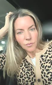 It's 2025 new year 🥳 new journey 🚶🏃new chapter 😱😱🧘🧘