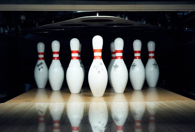 10 Tips for Better Bowling Etiquette | Pin Chasers Tampa Bay