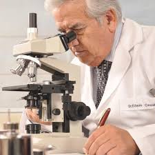 Dr. Edwin Cevallos Arellano