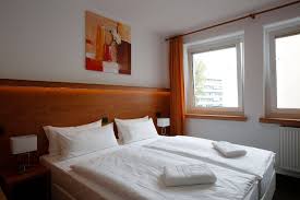 Morgens von 07:00 bis 10:00 uhr bietet die unterkunft ein leckeres frühstücksbuffet im restaurant an. Hotelzimmer Hotel Dietrich Bonhoeffer Haus Berlin