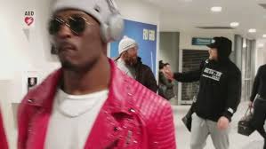 Green Bay Packers Brad Jones Tackles Fan (Packers vs. Lions)