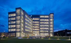 The hotel will be built just off the championship golf course's 18th fairway, providing beautiful views of the course and its peaceful parkland setting. Sentry Insurance New Office Building Flad Architects Archello