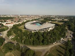 Die offizielle präsenz von rasenballsport leipzig. Red Bull Arena Leipzig Stadt Leipzig