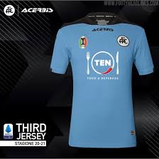 Vivi l'emozione della serie a calcio su gazzetta.it Spezia Calcio 20 21 Home Away Third Kits Released Serie A Debut Footy Headlines
