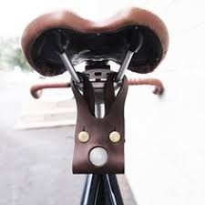 Ahnliche Artikel Wie Echtes Leder Led Fahrrad Licht Braun Radfahren Radfahrer Bikeride Vorderlicht Hinten Licht Auf Etsy Bike Lights Bike Lights Led Bike Led