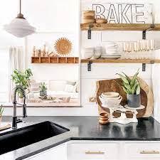3 butcher block farmhouse kitchen table. 23 Stunning Farmhouse Kitchen Decor Ideas