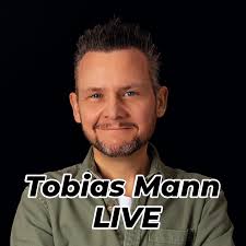 Ein Abend mit tiefschürfenden Gedanken, cleverer Satire und puppenlustigem  Blödsinn vom FachMann. Erleben Sie Tobias Mann LIVE: 05.12.25 Andernach  06.12.25 Linz am Rhein 07.03.26 Wesseling Weitere Infos und Tickets in der  Bio