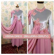 Agar kelihatan anggun, bagian potongan pinggiran kebaya dapat dibuat memanjang sampai sebatas lutut. Pin Di For Muslimah