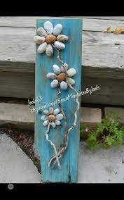Stone Daisies Rock Flowers Stone Flowers Pebble Flowers Driftwood Art Flower Art Rock Art Etsy Com Pebble Art Rock Crafts Driftwood Art