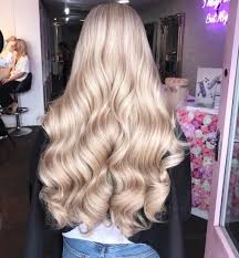 glamour queen haare blond farben haarfarben ideen langhaarfrisuren