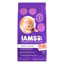 The vast majority of kitties fed dry food diets live in a state of chronic mild dehydration. The 8 Best Premium Dry Foods For Cats In 2021