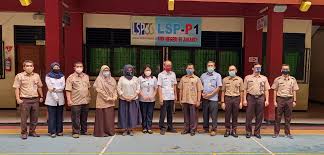 Komputer sarana ibadah olahraga : Arahan Kasudin Jakarta Utara I Di Smkn 55 Jakarta Dinas Pendidikan