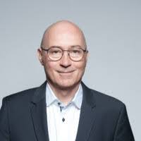 Daniel Wild's Instagram, Twitter & Facebook