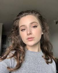 Kayce Brewer (TIKTOK STAR)