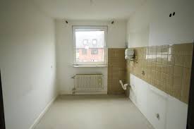 Die stadtwerke düsseldorf (swd) ist ein bedeutender vermieter von bezahlbaren wohnungen. Ideal Zentral Mit Wbs 2 Zimmer Wohnung Mit Balkon Fohrer Immobilien Gmbh