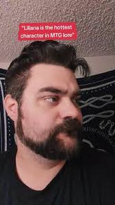 Chris Papas's Instagram, Twitter & Facebook