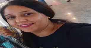 I am Dr. Isha Mehra. I completed my academic journey, spanning from LKG in  1990 to 12th grade in 2004, at Marshall School in