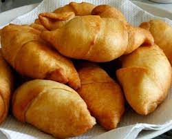 Membuat bakpao tanpa ragi pun bisa, diganti double acting baking powder. Inilah 10 Resep Pisang Molen Simpel Dan Murah