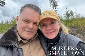 MURDER IN A SMALL TOWN (episode 1x05: A Touch of Panic) airs TONIGHT (Tue  Oct 22) at 8pm ET/PT