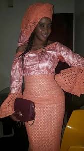 N'oubliez pas de vous abonner et d'activer la cloche pour ne rien rater! Bazin Deux Tons Model Bazin Femme 2019 Model Bazin Malien Bazin Riche Malien Pour Ceremonie Heureuses Super Modele Bazin Pour Les Divas Youtube De Magnifiques Tenues Descentes Pour Vous Sublimer Limametti