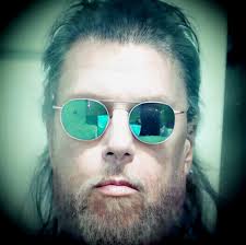 What are some minimalist Bob Dylan tattoo ideas?