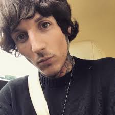 Oliver Sykes