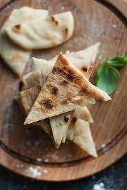 Den dann am besten für 10 minuten ziehen lassen. Indisches Naan Brot Ohne Hefe Kichererb Se