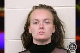 Shelby Gibson's Instagram, Twitter & Facebook