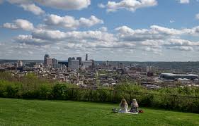 I live not too far away in clinton iowa, my wife and i love riding down the mississippi river' we decided to stop here at bellevue state park, we had visited it a few times without our motorhome, we always kept saying we. Cincinnati Parks Bellevue Hill Park In Clifton Heights A Gem With A View