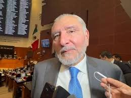 El senador morenista, Adán Augusto López asegura que es atacado por grupos  de la derecha