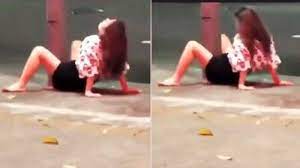 #mastercarislave #bdsmindonesia #bdsmjakarta #bdsm_video #followme #bantufollow pic.twitter.com/c6hg4agcyj. Video Viral Mabuk Berat Gadis Kenakan Rok Mini Ini Beradegan Berhubungan Seks Dengan Tiang Listrik Warta Kota
