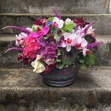 Maybe you would like to learn more about one of these? Showstopping Arrangement In Seattle Wa Fiori Floral Design Flowers Flower Arrangements Begonia Leaves