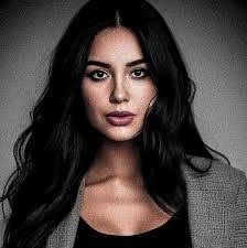 Samara Ramos's Instagram, Twitter & Facebook