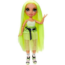 A day in the limelight: Mga Entertainment Rainbow High Fashion Doll Karma Nichols Neon Puppe