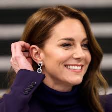 Princess Kate steps out in neon green