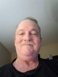 Kenneth Desantis's Instagram, Twitter & Facebook