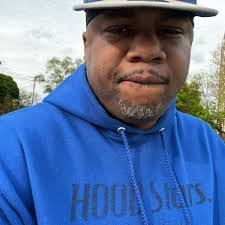 Talisha Ray's Instagram, Twitter & Facebook