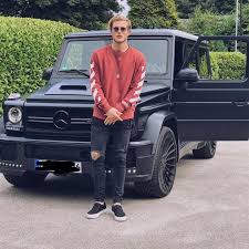 Simon mignolet vs loris karius. Simon Mignolet Should Be Worried About Loris Karius Intangibles