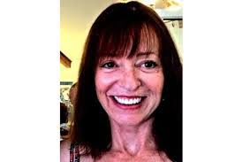 Deborah Simcox's Instagram, Twitter & Facebook