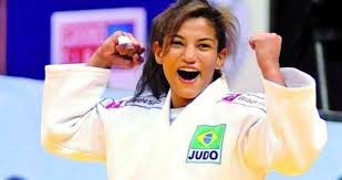 Brasileira Sarah Menezes conquista o ouro no Grand Prix de judô ...