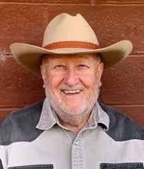 Stephen Seals's Instagram, Twitter & Facebook