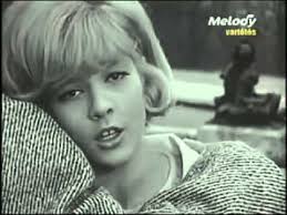 The song was written by charles aznavour and georges garvarentz. Sylvie Vartan 1964 La Belle Pour Aller Danser Dans Tes Bras Je Veux L Oublier Flv Bmg Music Tokyo Olympics Music Artists