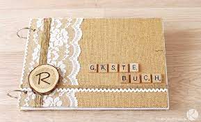 Hochzeits diy gastebuch als puzzle ifolor www.ifolor.ch. Juhu Ihr Lieben Heute Mochte Ich Euch Mein Diy Gastebuch Fur Unsere Hochzeit Zeigen Komischer Gastebuch Hochzeit Hochzeit Karte Hochzeit