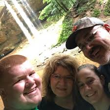 St. Clairsville Family Tests Positive for COVID-19; Sends Message of Hope