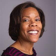 Loretta Hogue's Instagram, Twitter & Facebook