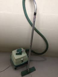 Aspirateur 60 S Les Vieilles Choses Appareils Menagers Aspirateur Electro Menager
